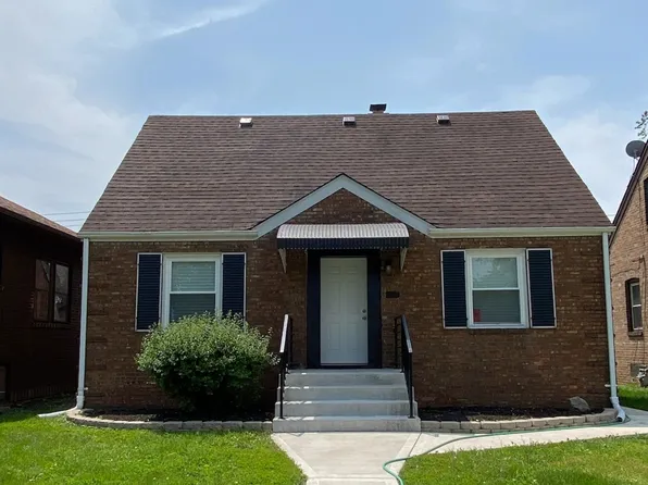 413 Webb St, Calumet City, IL 60409