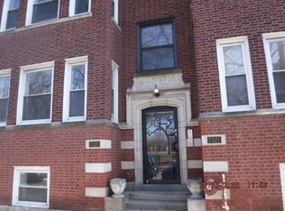 7323 N Paulina St APT 1, Chicago, IL 60626