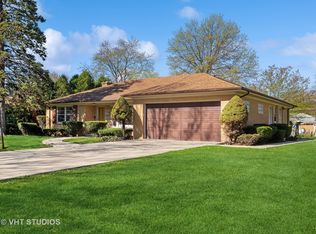 2244 Parkside Dr, Park Ridge, IL 60068