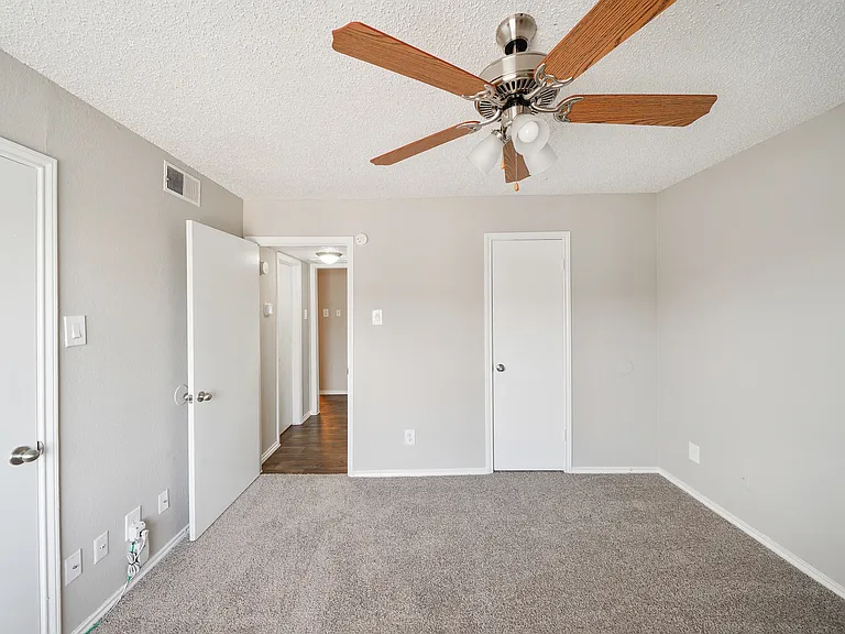 Polaris and Sable Pointe — Photo 20