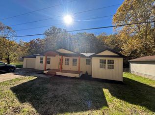 3241 Buff Crk, Hurricane, WV 25526