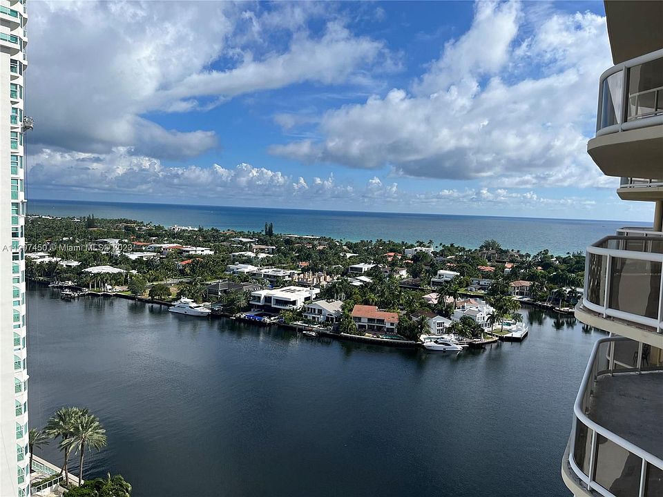 1st image of 20191 E Country Club Dr APT 2004