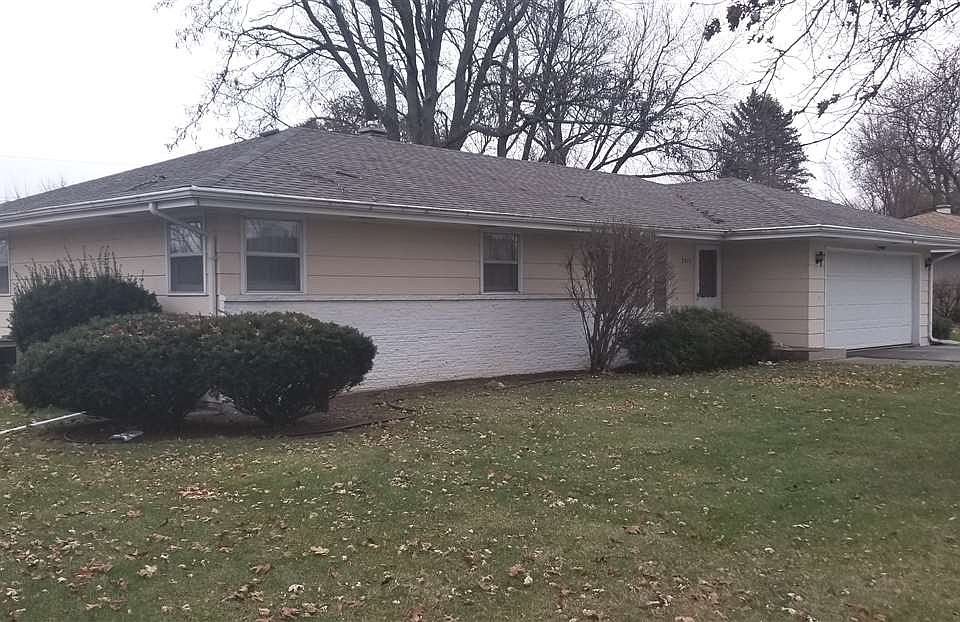 1st image of 2812 Woodside Dr