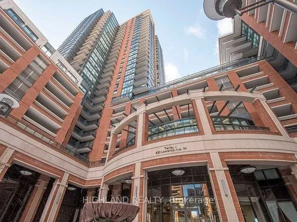 800 Lawrence Ave W, Toronto, ON