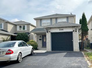 144 Clansman Trl, Mississauga, ON L4Z 3G8