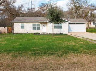 200 E Keanahalululu Ln #R, Bastrop, TX 78602