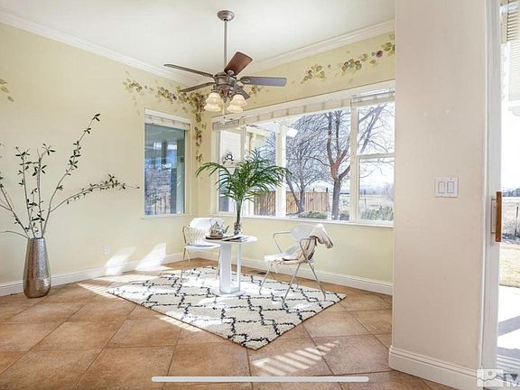 4th image of 1008 Hidden Brook Ct