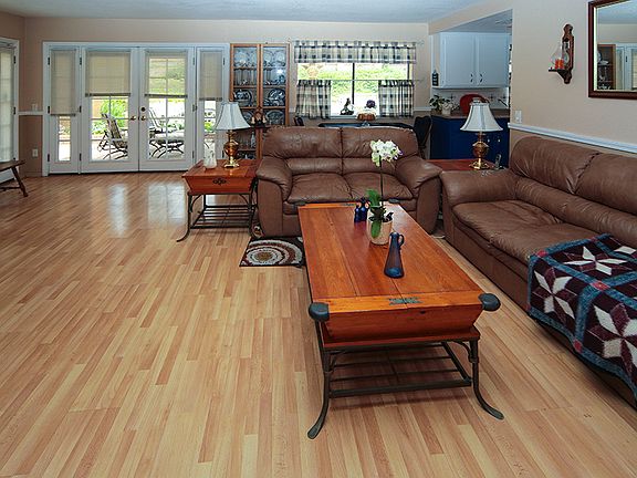 2nd image of 9140 Carrari Ct