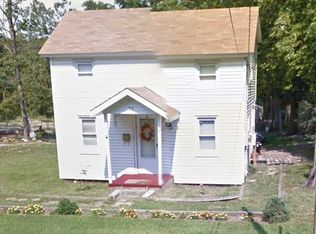 33 Harrison Ave, Bay Shore, NY 11706