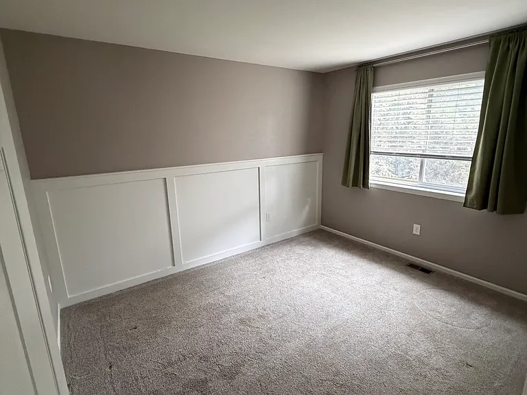 374 Willowick Cir — Photo 13