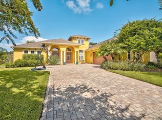 1104 Carriage Park Dr, Valrico, FL 33594