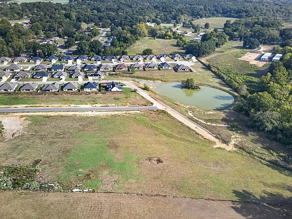 3rd image of 226 Toro Dr
