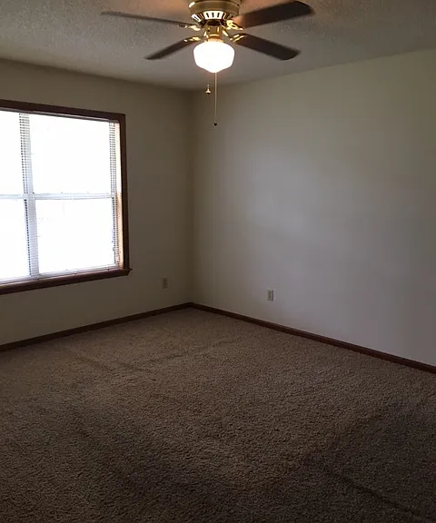 2314A Pineview Dr — Photo 6