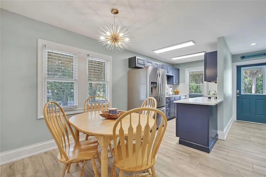 2 bed, 2.0 bath, 1060 sqft, $3,000 — Photo 4
