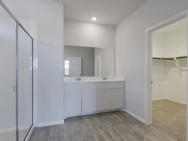 8620 High Hill Dr — Photo 4