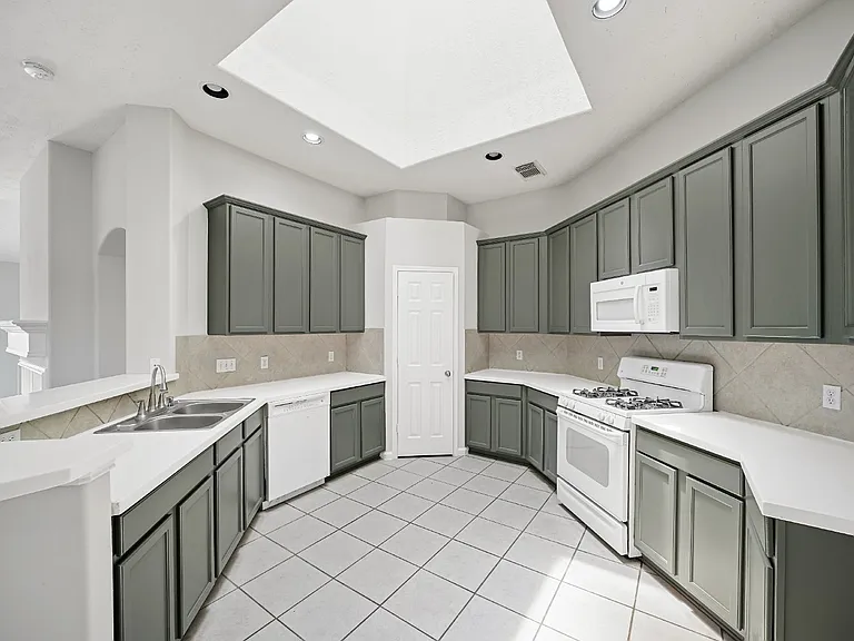 3103 Glenmont Ridge Ct — Photo 11