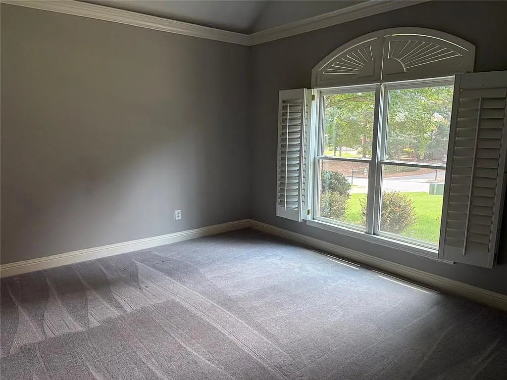 4 bed, 3.5 bath, 2891 sqft, $3,600 — Photo 4