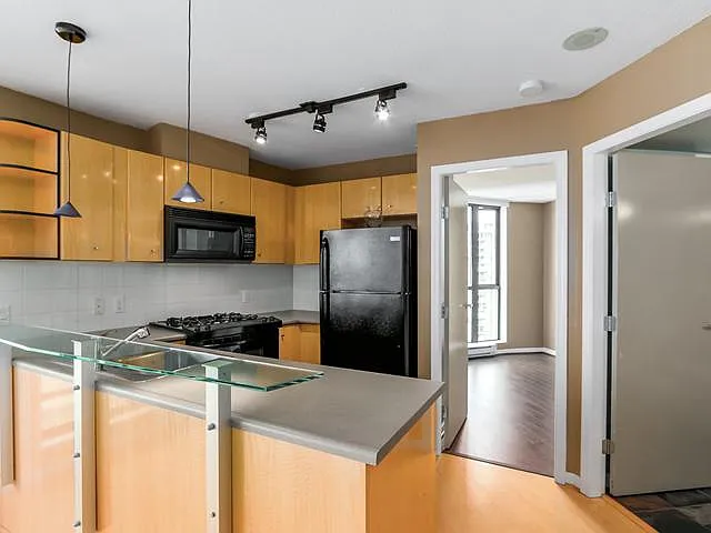 501 Pacific St #1907 — Photo 3
