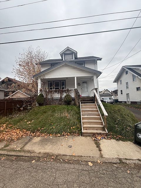 1st image of 2810 8th St NW
