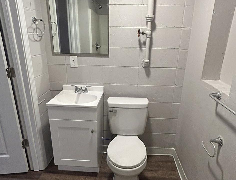 2nd image of 228 E Market St #107