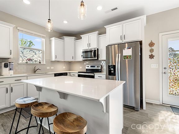 4th image of 43 Cobbler Dr #45