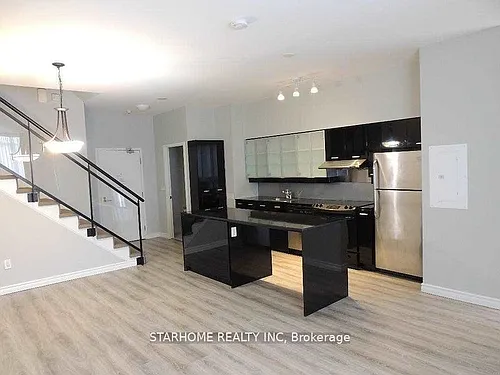 29 Singer Ct #Townhouse 02 Photo 1