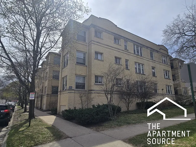 550 Elmwood Ave #1 — Photo 9
