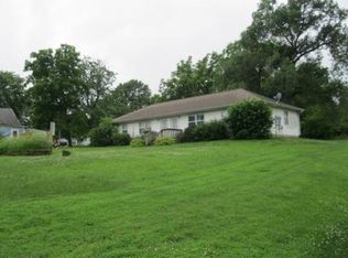 702 N Main St, El Dorado Springs, MO 64744