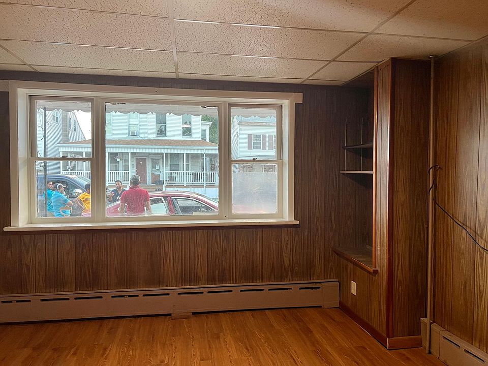1st image of 125 N 2nd St #1