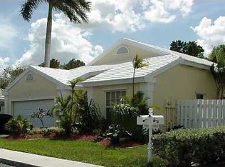 13900 Oak Ridge Dr, Fort Lauderdale, FL 33325