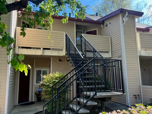 1018 Cedar Gables Dr, San Jose, CA 95118