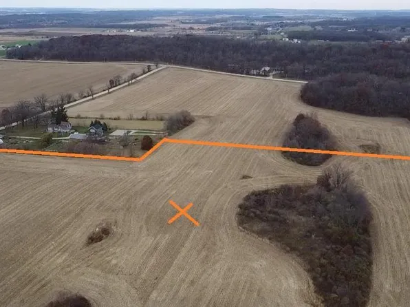 28 Acres Sandy Hook (south) Road, Brooklyn, WI 53521
