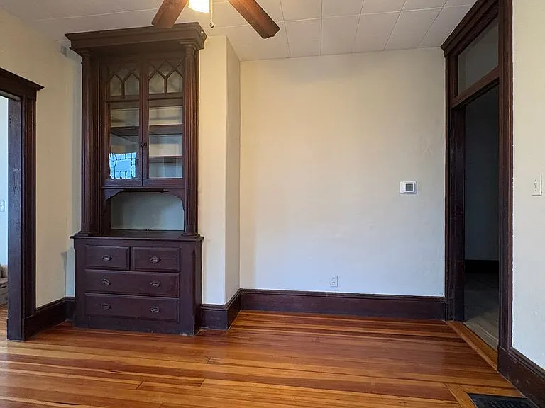 48 South Prospect St, #1 — Photo 9
