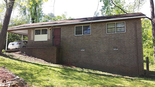 2nd image of 1905 Karen Dr #40