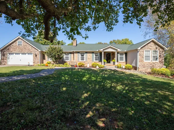 2722 Highland Park Dr, Murfreesboro, TN 37129
