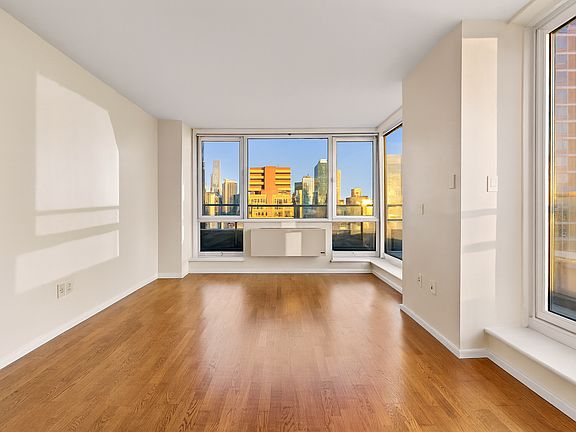 3rd image of 635 W 42nd St APT 38F