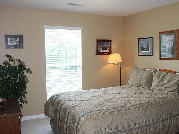 2nd image of 3612 Clayfield Ln