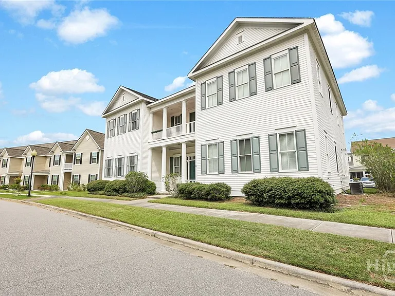 4 Crabapple Cir #B — Photo 2