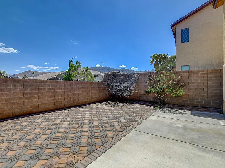 10649 Tuckermans Ave — Photo 49
