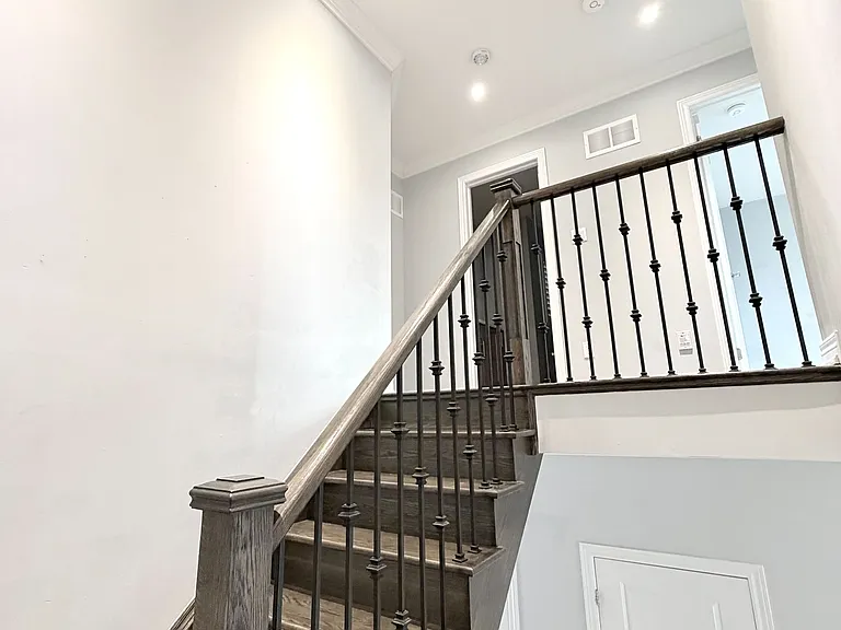 15 Wermoth Ct — Photo 7