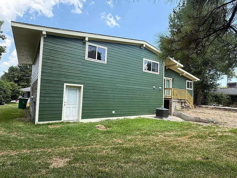 3514 Joan St — Photo 2