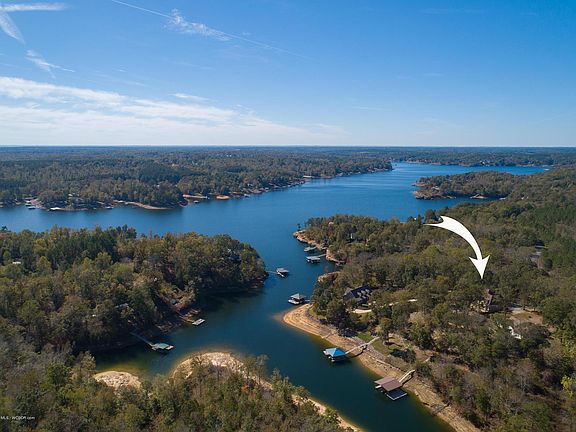 Image 5: Lake Location