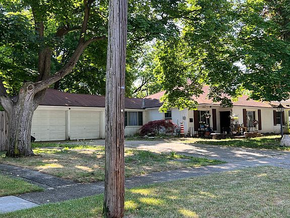 3rd image of 3278 Barrett Ave SW