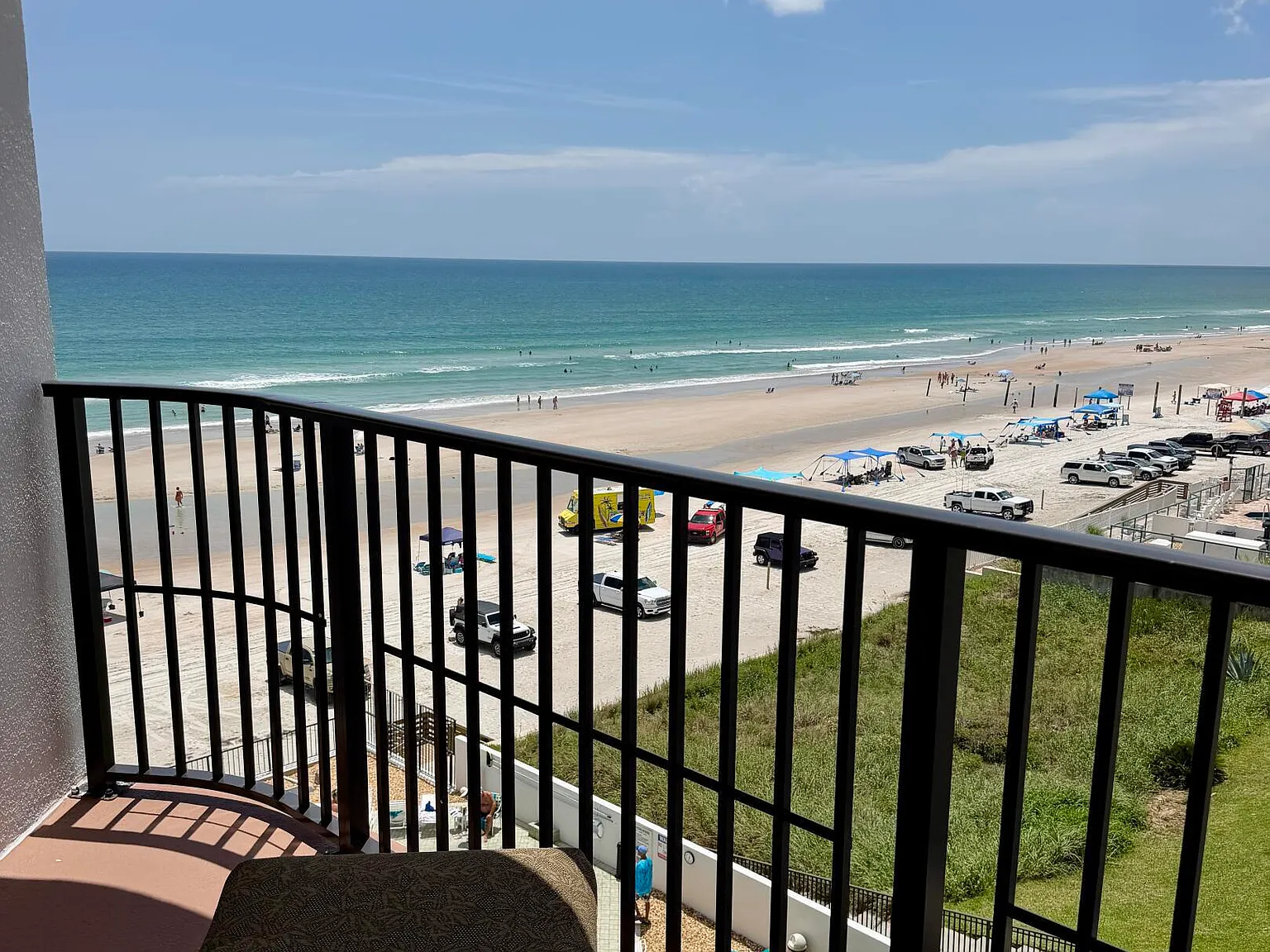 2 bed, 2.0 bath, 1561 sqft, $3,800 — Photo 2