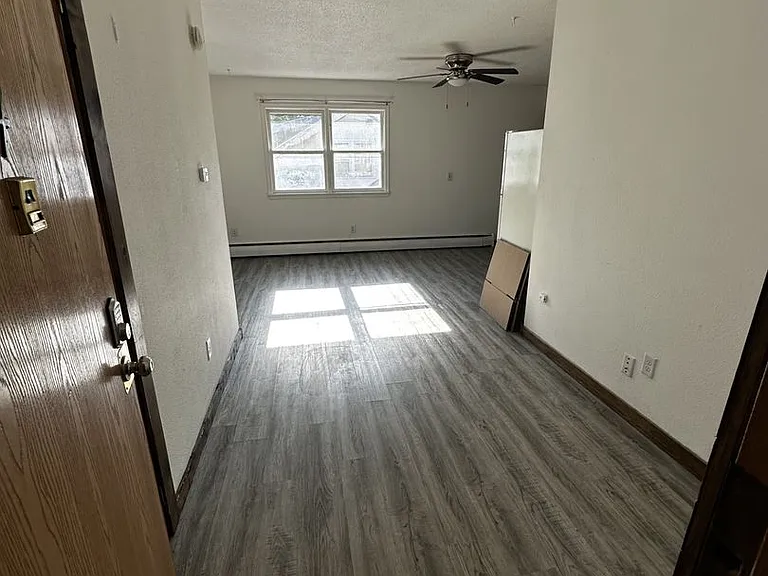 802 Quince St — Photo 4