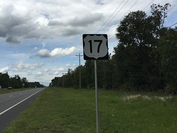 3rd image of 6411 Hwy 17 S