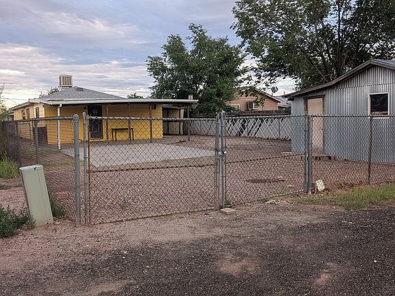 2nd image of 309 N 10th Ave