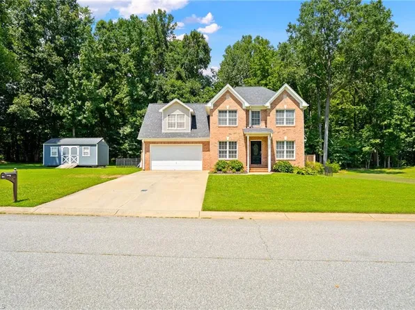 3436 Candlebrook Ct, Mebane, NC 27302