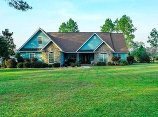 2203 Forest Ln, Blackshear, GA 31516