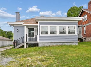 6815 Montgomery Rd, Cincinnati, OH 45236